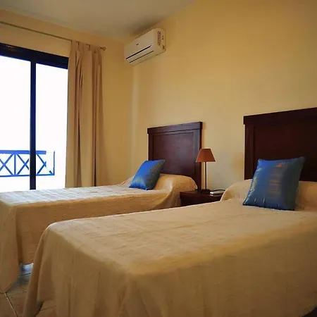 Playa Blanca Sleeps 6 Pool Wifi